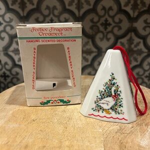 Vintage 1980-1990s Jasco Festive Porcelain Christmas Tree Goose Ornament- EUC